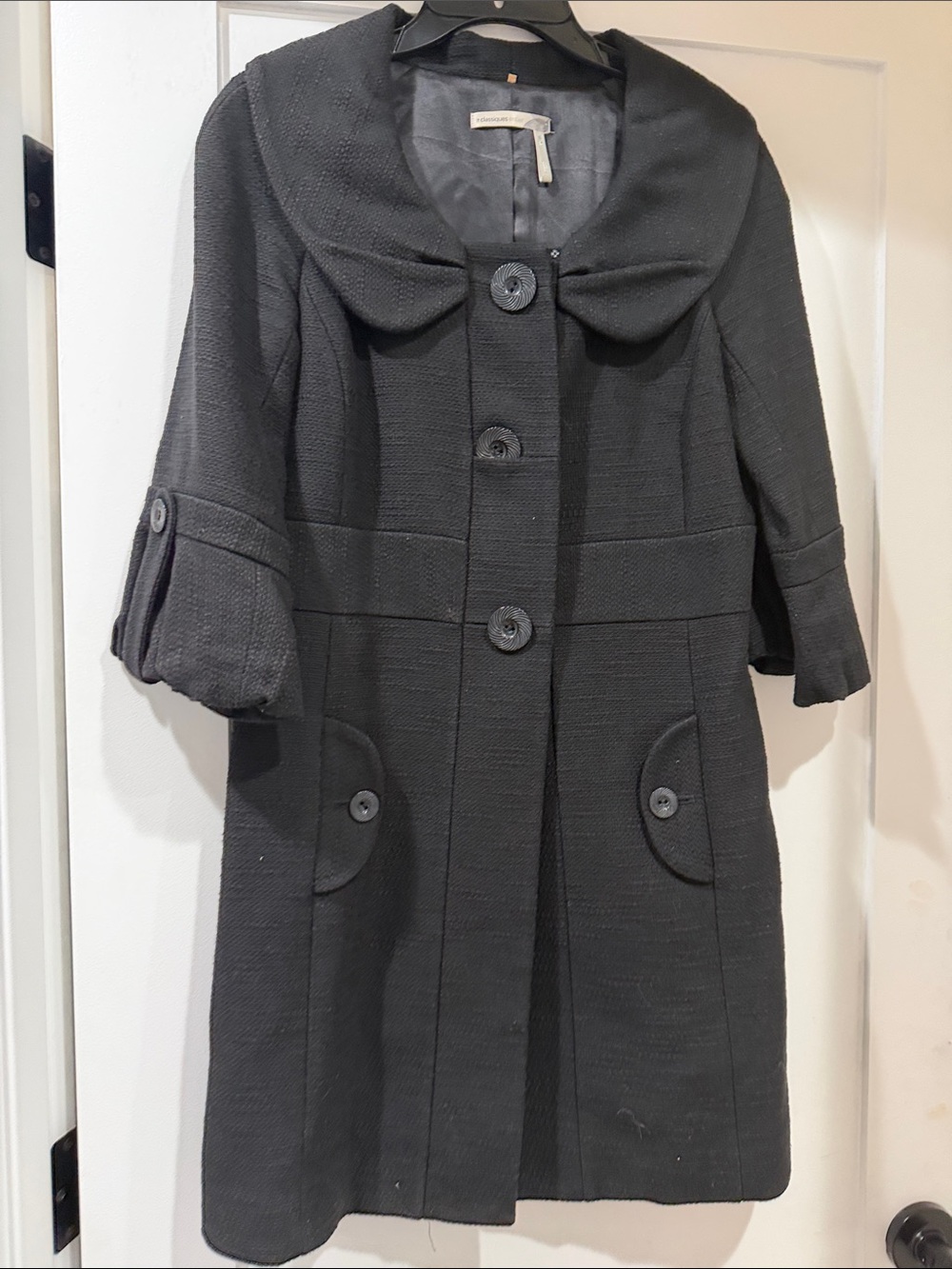 Classiques Entier Black Textured Swing Trench Coat with Rounded Collar